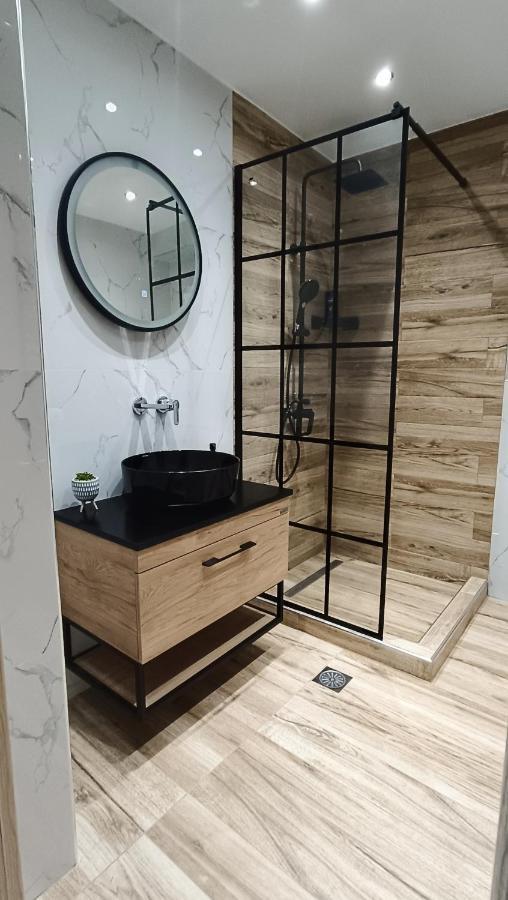 Comfort Corner 75sm 100mbs Apartment Thessaloniki