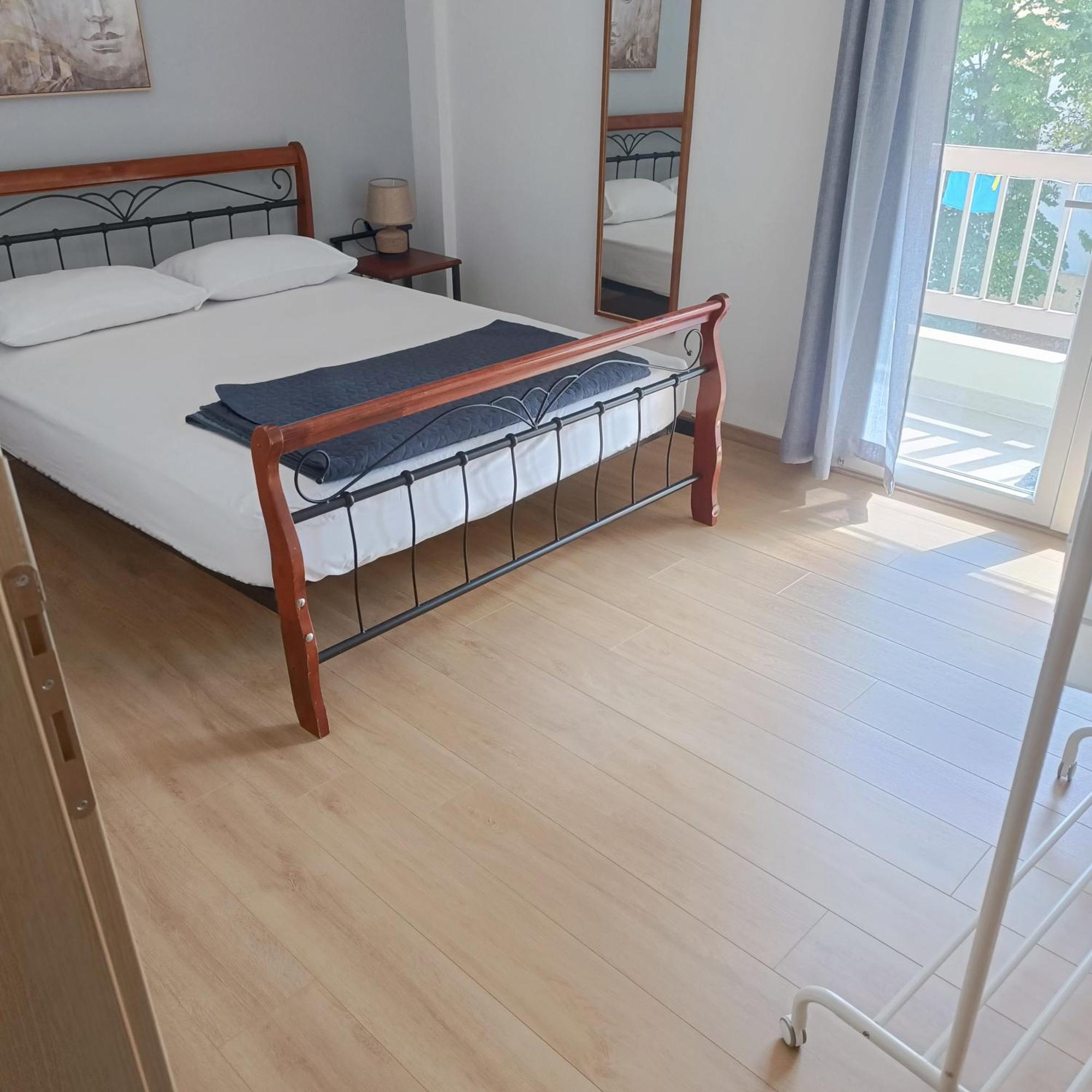 Apartment Comfort Corner 75sm 100mbs